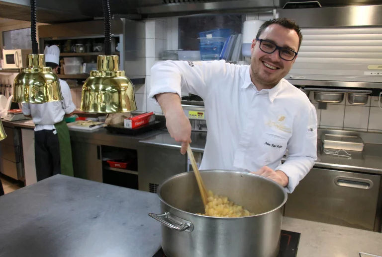 Jean-Paul Acker, le chef du "Feuillage" le restaurant gastronomique de la Chenaudière.