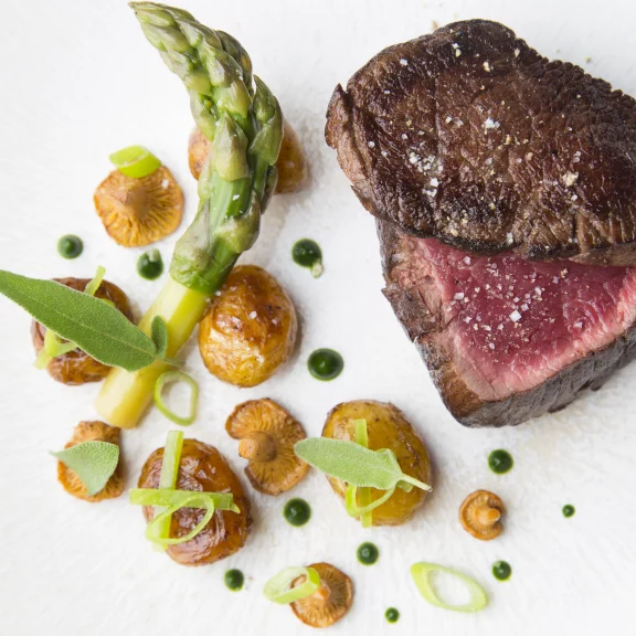 Au domaine Rymska, la viande de boeuf est au coeur du menu.