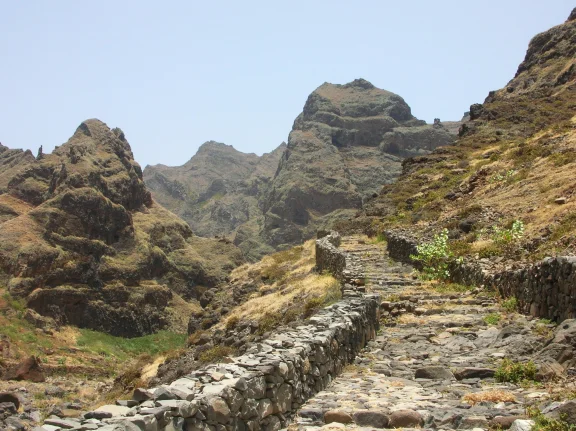 Le chemin côtier sur l'île de Santo Antao: une balade vertigineuse et éclairante