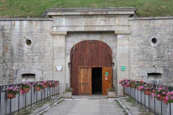 L'entrée du fort Saint-Antoine.