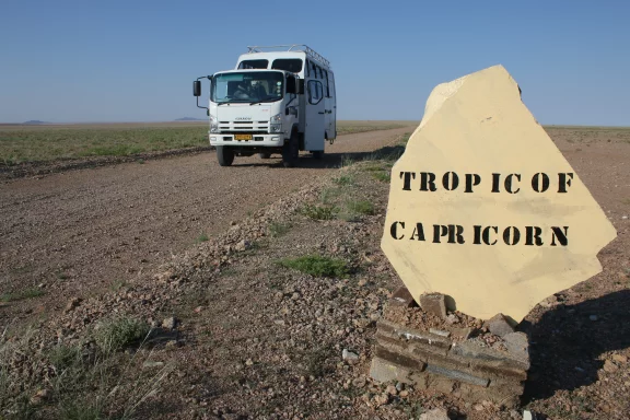 Le tropique du Capricorne est un passage obligé pour rejoindre le Namib depuis la côte Atlantique.