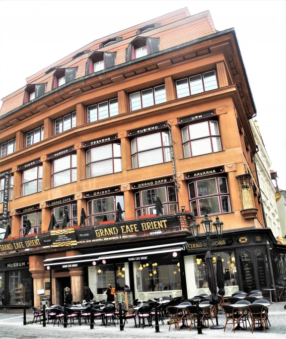 Prague, Grand café Orient