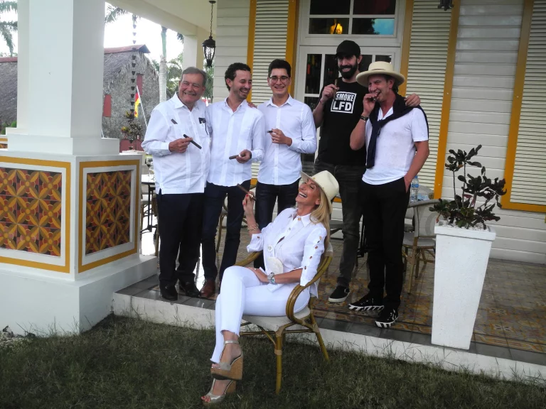 Chez les barons domincains du cigare de luxe au Château de la Fuente à Bonao