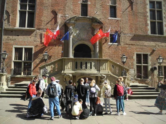 Glowne Miastro, la Ville principale